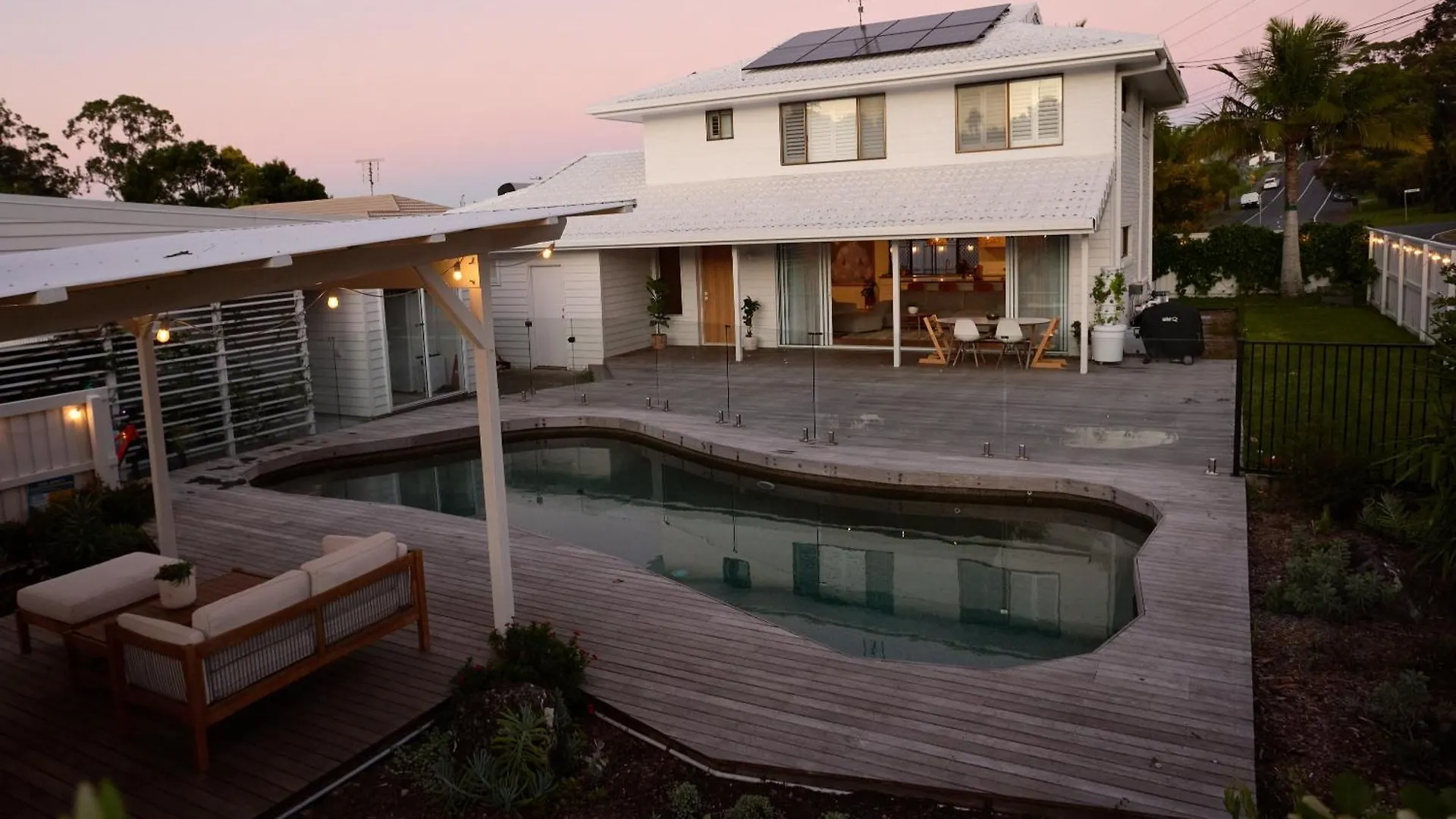 Holiday home Tugun Retreat - 5Brm Home With Pool! Gold Coast Australia