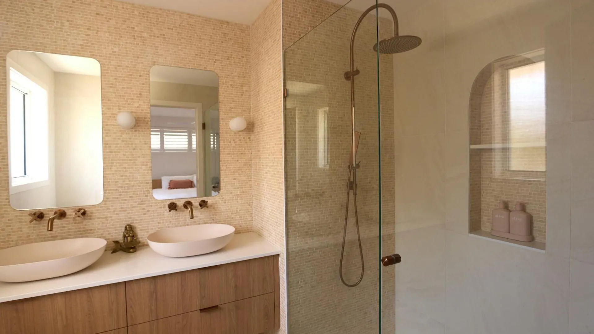 Tugun Retreat - 5Brm Home With Pool! Gold Coast Australien