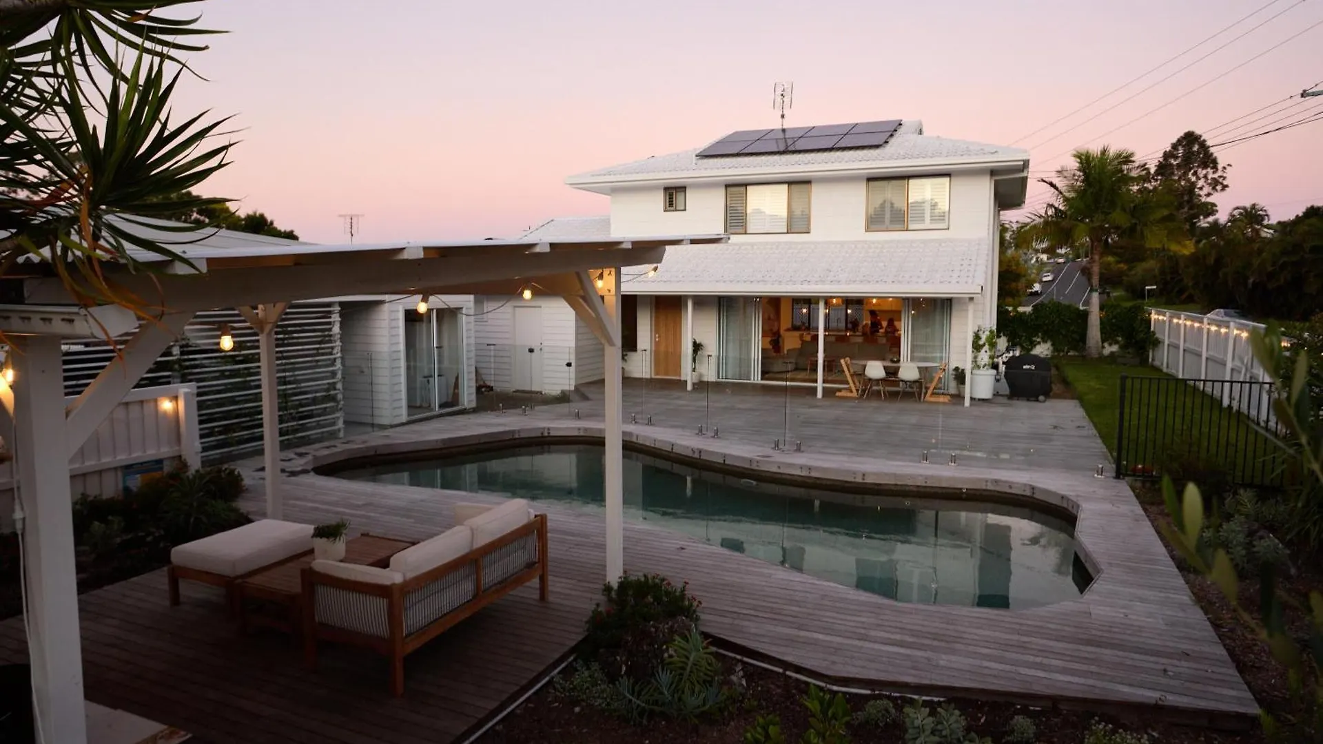 Tugun Retreat - 5Brm Home With Pool! Gold Coast